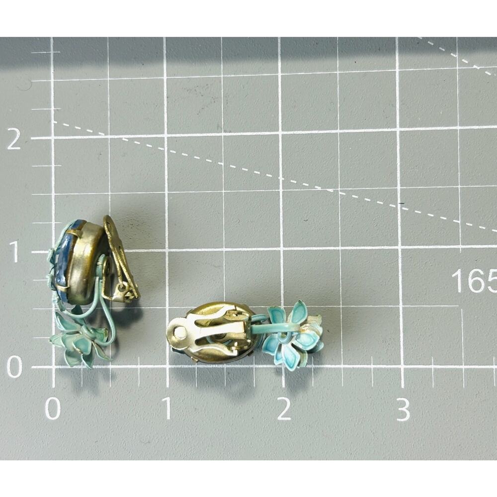 Vintage Glass And Enamel Earrings Blue Clip On Floral Vines Spring - Picture 11 of 11